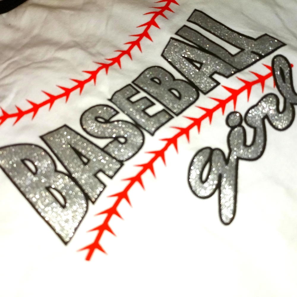 Baseball tee